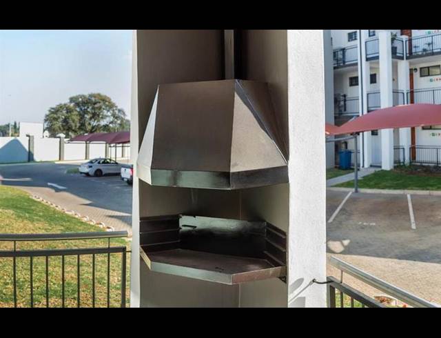 2 BEDROOM APARTMENT FOR SALE IN ELARDUSPARK